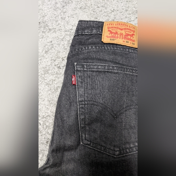 Washed grey Levis 510 - Picture 2 of 4